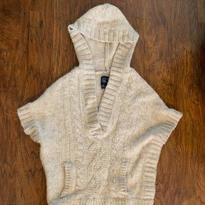American Eagle Sweater Oatmeal Pullover with Pocket and Hood Size Medium